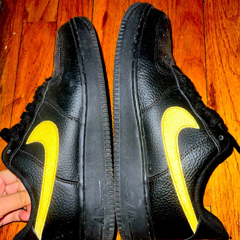 Air Force 1 Low 07 Yellow Swoosh